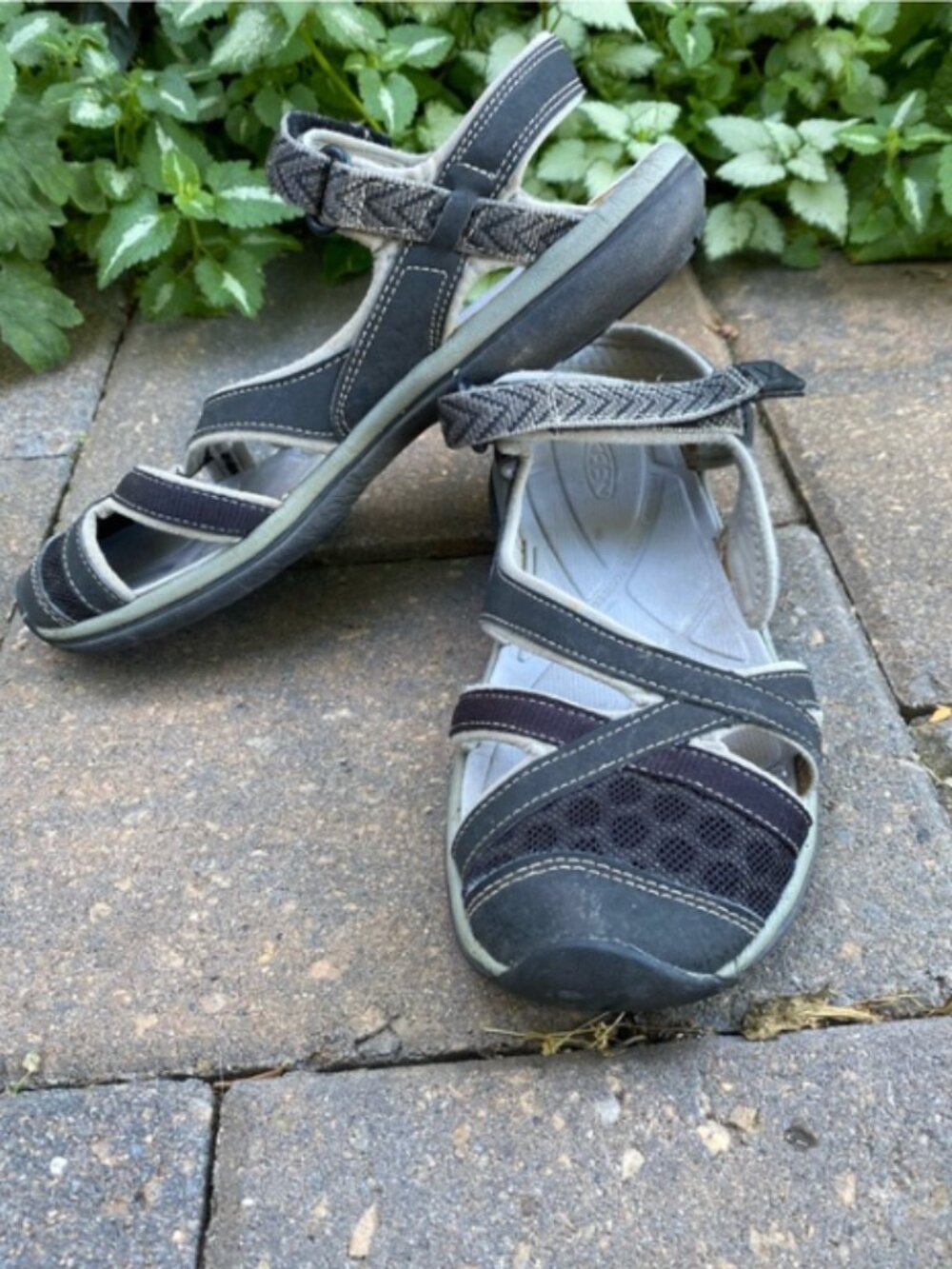 Keen Sport Sandals BLU— Size 8 Summer Sale